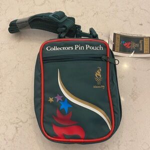Olympic Atlanta 1996 Collectors Pin Pouch with Pins